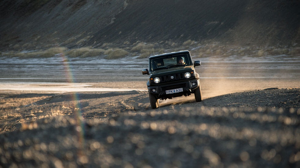 Iceland-Suzuki-Jimny-offroad